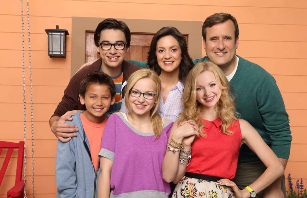 6 Liv e Maddie - Disney